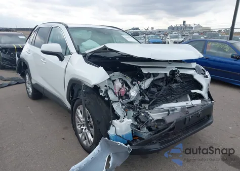 2025 Toyota Rav4 Xle Premium z USA, uszkodzony, nr VIN 2T3A1RFV8SW513729